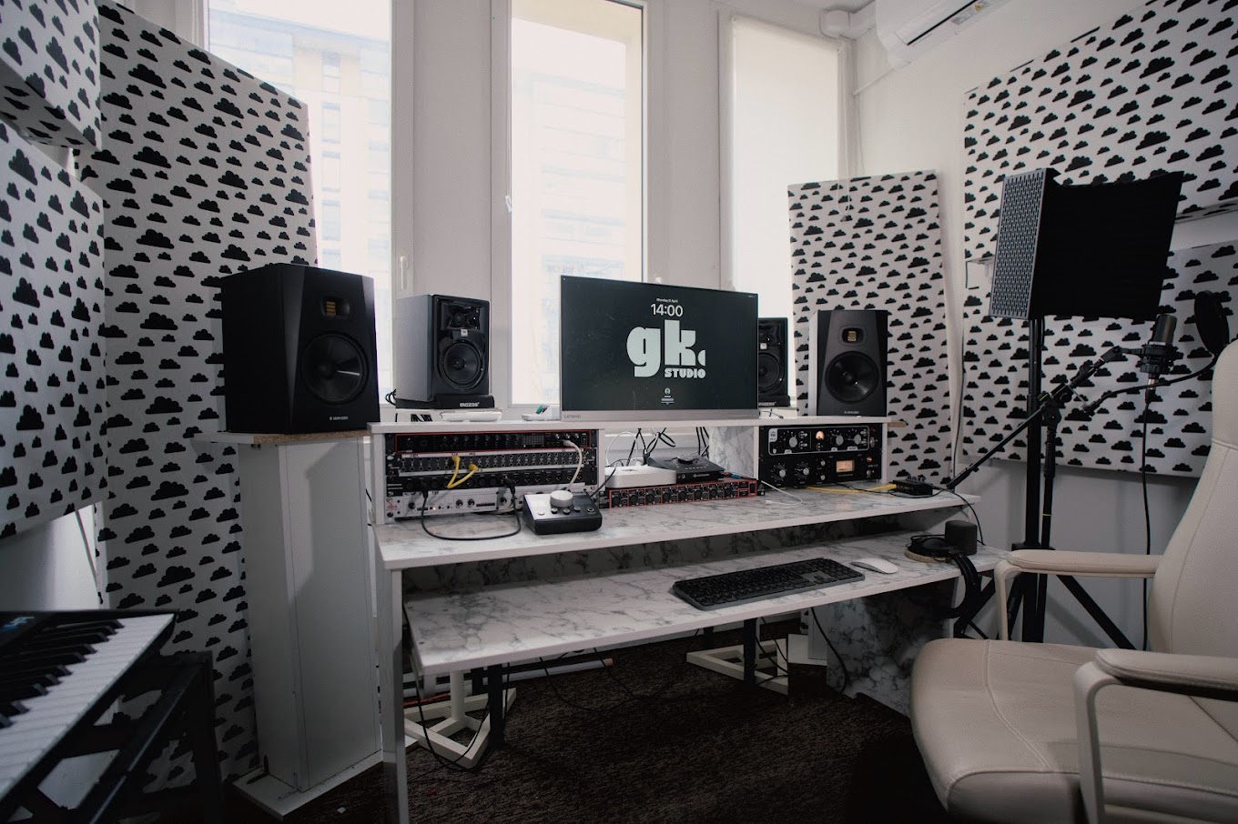 CLOUD STUDIO GK STUDIO