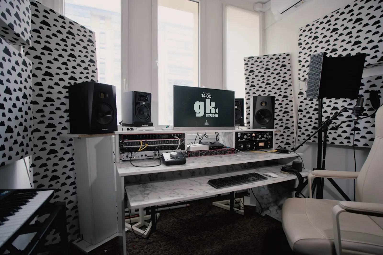 CLOUD STUDIO GK STUDIO