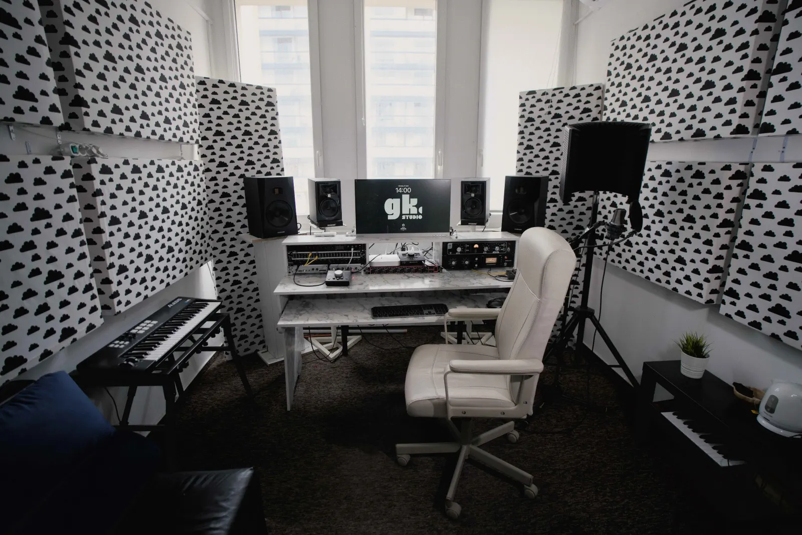 CLOUD STUDIO GK STUDIO